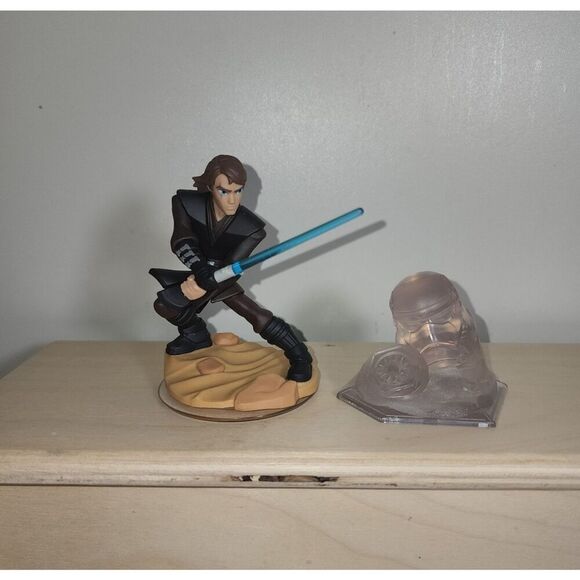 Disney Infinity 3.0 Edition: Star Wars Anakin Skywalker with crystal - Picture 1 of 5
